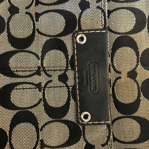 Authentic Coach purse - Picture 6 of 6